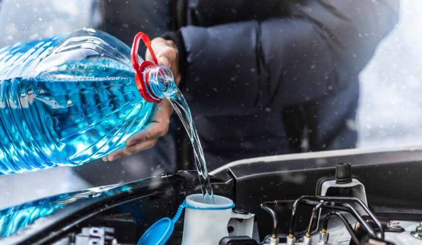 Осторожно, стеклоомывающая жидкость