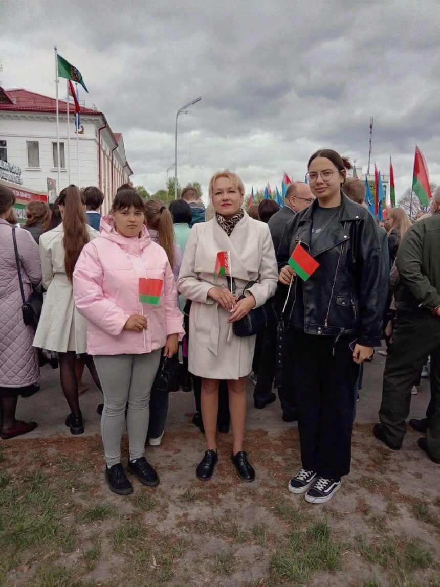 Под сенью гордости и чести